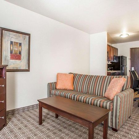 Mainstay Suites St Robert - Fort Leonard Wood Сейнт Робърт Екстериор снимка